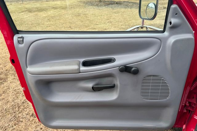 1997 Dodge Ram 3500 4x4 | Roscoe, IL | Autoland Outlets 1997 Dodge Ram 3500 4x4 | Roscoe, IL | Autoland Outlets