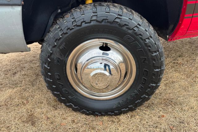 1997 Dodge Ram 3500 4x4 | Roscoe, IL | Autoland Outlets