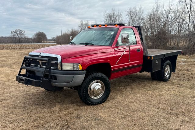 1997 Dodge Ram 3500 4x4 | Roscoe, IL | Autoland Outlets 1997 Dodge Ram 3500 4x4 | Roscoe, IL | Autoland Outlets