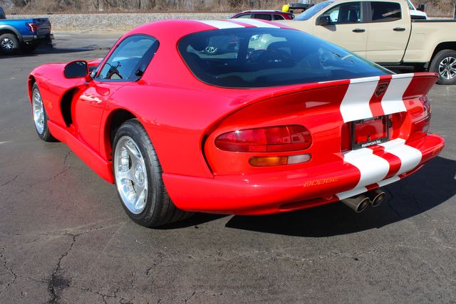 1997 Dodge Viper GTS | Granite City, Illinois | MasterCars Company Inc. 1997 Dodge Viper GTS | Granite City, Illinois | MasterCars Company Inc.