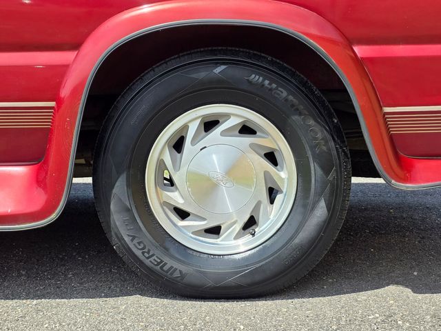 1997 Ford Econoline E-150 Conversion 1997 Ford Econoline E-150 Conversion