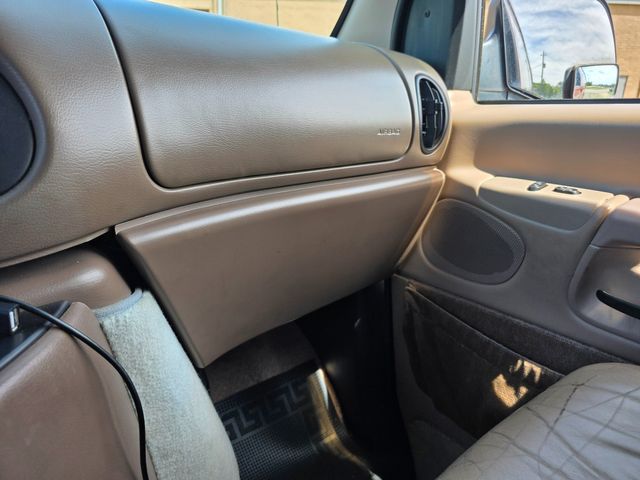 1997 Ford Econoline E-150 Conversion 1997 Ford Econoline E-150 Conversion
