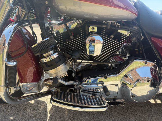 1997 Harley-Davidson Road King Base