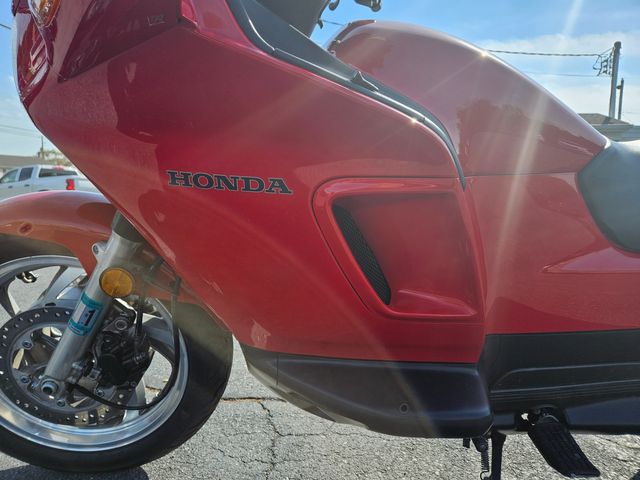 1997 Honda PC 800 PACIFIC COAST