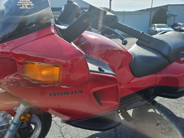 1997 Honda PC 800 PACIFIC COAST