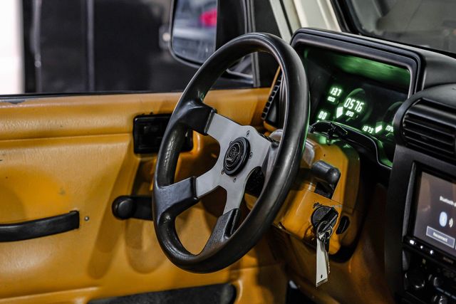 1997 Jeep Wrangler LS V-8 4L60 Automatic 241 Transfer Case LIFTED TX | Dallas, TX | East Dallas Diesel 1997 Jeep Wrangler LS V-8 4L60 Automatic 241 Transfer Case LIFTED TX | Dallas, TX | East Dallas Diesel