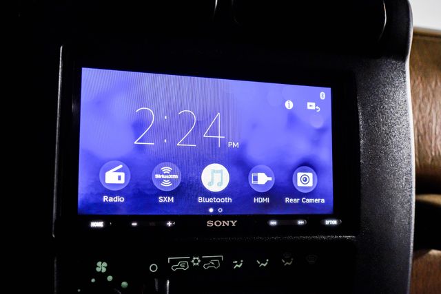 1997 Jeep Wrangler LS V-8 4L60 Automatic 241 Transfer Case LIFTED TX | Dallas, TX | East Dallas Diesel 1997 Jeep Wrangler LS V-8 4L60 Automatic 241 Transfer Case LIFTED TX | Dallas, TX | East Dallas Diesel