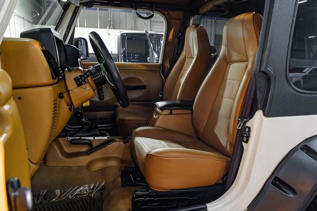 1997 Jeep Wrangler LS V-8 4L60 Automatic 241 Transfer Case LIFTED TX | Dallas, TX | East Dallas Diesel 1997 Jeep Wrangler LS V-8 4L60 Automatic 241 Transfer Case LIFTED TX | Dallas, TX | East Dallas Diesel