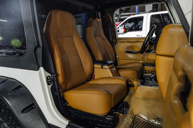 1997 Jeep Wrangler LS V-8 4L60 Automatic 241 Transfer Case LIFTED TX | Dallas, TX | East Dallas Diesel 1997 Jeep Wrangler LS V-8 4L60 Automatic 241 Transfer Case LIFTED TX | Dallas, TX | East Dallas Diesel