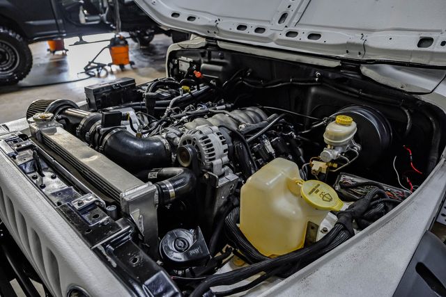 1997 Jeep Wrangler LS V-8 4L60 Automatic 241 Transfer Case LIFTED TX | Dallas, TX | East Dallas Diesel 1997 Jeep Wrangler LS V-8 4L60 Automatic 241 Transfer Case LIFTED TX | Dallas, TX | East Dallas Diesel