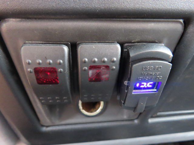 1997 Jeep Wrangler SE