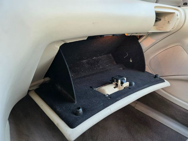 1997 Lincoln Mark VIII Base