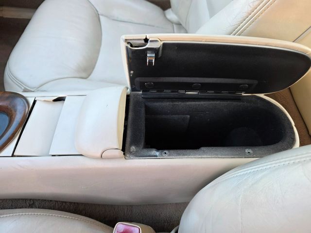 1997 Lincoln Mark VIII Base 1997 Lincoln Mark VIII Base