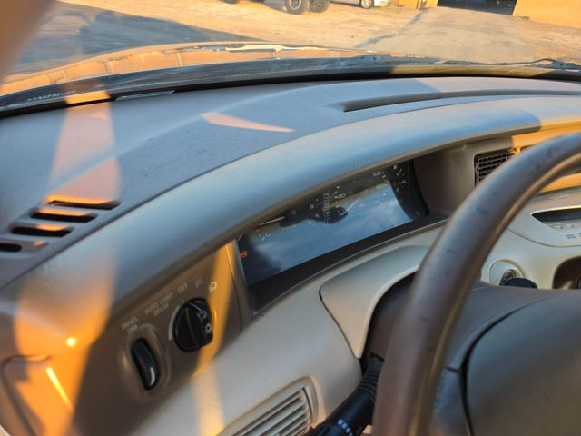 1997 Lincoln Mark VIII Base 1997 Lincoln Mark VIII Base