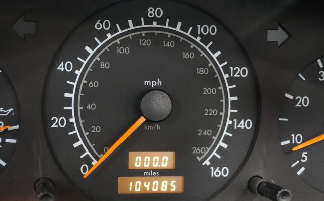 1997 Mercedes-Benz SL-Class SL 320