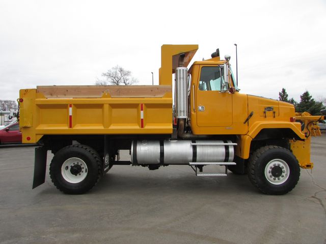 1997 Autocar 4x4 Reg Cab Dump Truck  | St Cloud MN | NorthStar Truck Sales