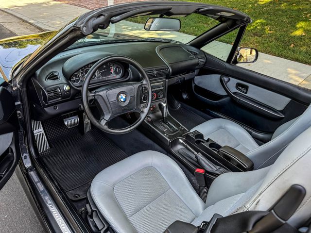1998 BMW Z3 1.9 | Agoura Hills, CA | SoCal Auto Group 1998 BMW Z3 1.9 | Agoura Hills, CA | SoCal Auto Group