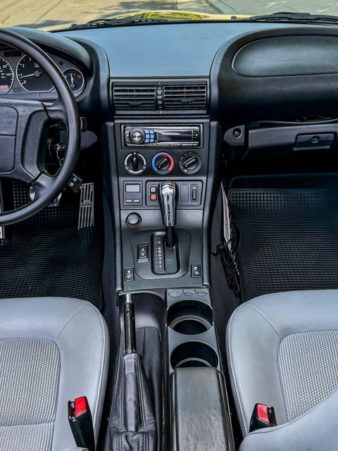 1998 BMW Z3 1.9 | Agoura Hills, CA | SoCal Auto Group 1998 BMW Z3 1.9 | Agoura Hills, CA | SoCal Auto Group