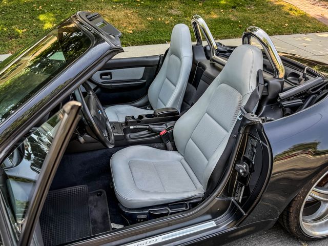 1998 BMW Z3 1.9 | Agoura Hills, CA | SoCal Auto Group 1998 BMW Z3 1.9 | Agoura Hills, CA | SoCal Auto Group