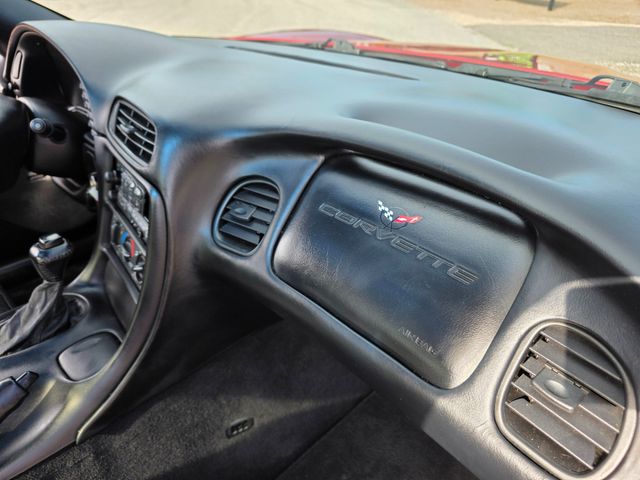 1998 Chevrolet Corvette Coupe 1998 Chevrolet Corvette Coupe