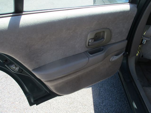 1998 Chevrolet Lumina Base