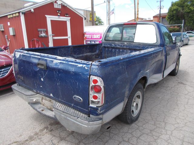 1998 Ford F-150 Base