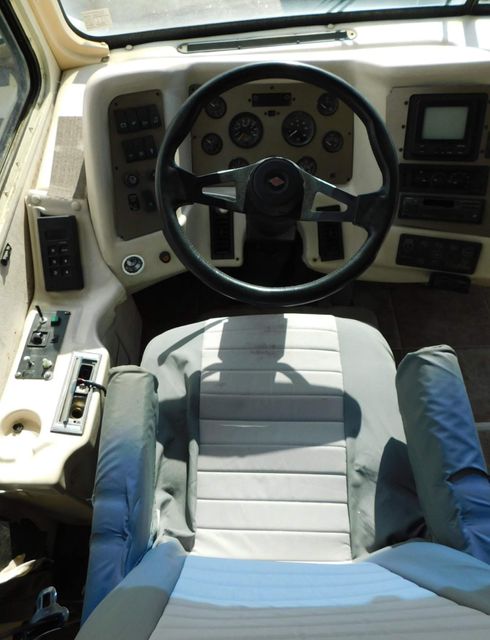 1998 Gulf Stream Scenic Cruiser 8360