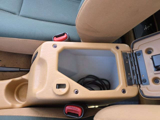 1998 Jeep Wrangler Sahara 1998 Jeep Wrangler Sahara