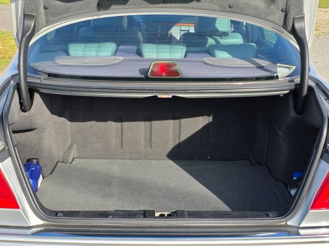 1998 Mercedes-Benz E-Class E 300TD 1998 Mercedes-Benz E-Class E 300TD