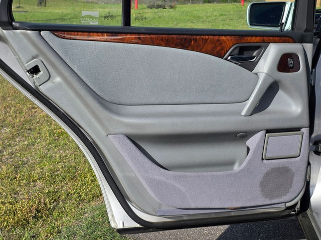 1998 Mercedes-Benz E-Class E 300TD