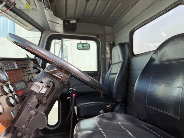 1998 Peterbilt 379 Dump Truck 