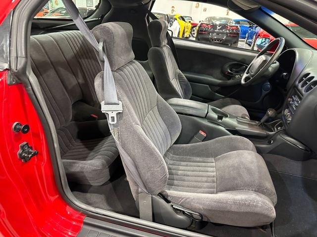 1998 Pontiac Firebird Formula 1SB, QLC, P05, T-Tops, Auto, Alloys, 54k | Dallas, Texas | Corvette Warehouse 1998 Pontiac Firebird Formula 1SB, QLC, P05, T-Tops, Auto, Alloys, 54k | Dallas, Texas | Corvette Warehouse