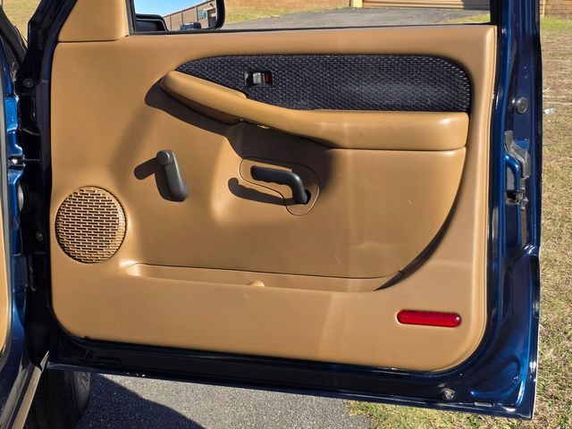 1999 Chevrolet Silverado 1500 Base 1999 Chevrolet Silverado 1500 Base