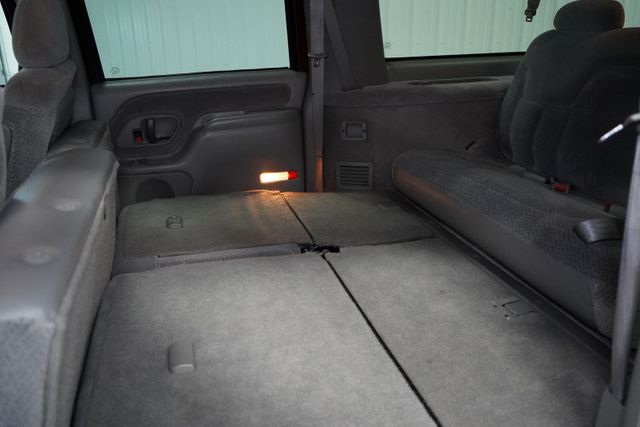 1999 Chevrolet Suburban Sport Utility | North East, PA | NFI Empire 1999 Chevrolet Suburban Sport Utility | North East, PA | NFI Empire