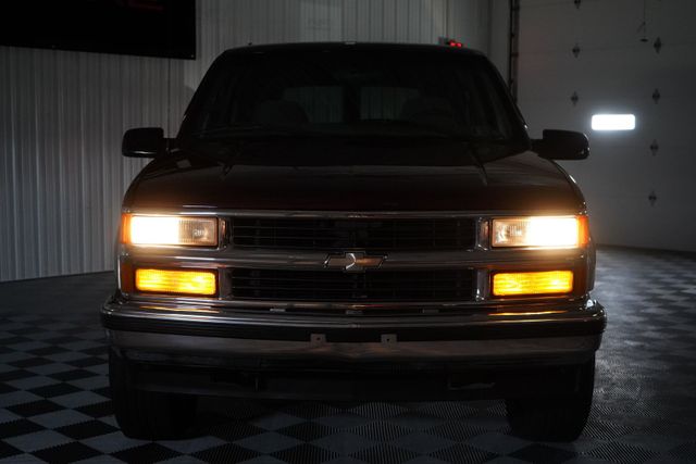 1999 Chevrolet Suburban Sport Utility | North East, PA | NFI Empire 1999 Chevrolet Suburban Sport Utility | North East, PA | NFI Empire