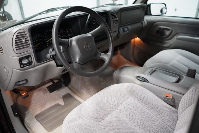 1999 Chevrolet Suburban Sport Utility | North East, PA | NFI Empire 1999 Chevrolet Suburban Sport Utility | North East, PA | NFI Empire