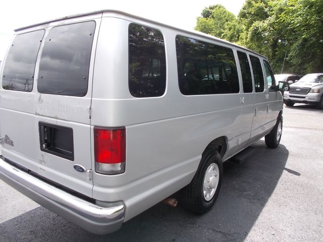 1999 Ford E-350 XLT SD