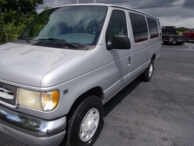 1999 Ford E-350 XLT SD