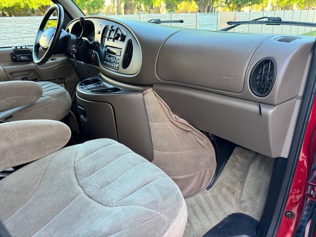 1999 Ford E-Series E-250 | Houston, TX | Houston Auto Credit 1999 Ford E-Series E-250 | Houston, TX | Houston Auto Credit