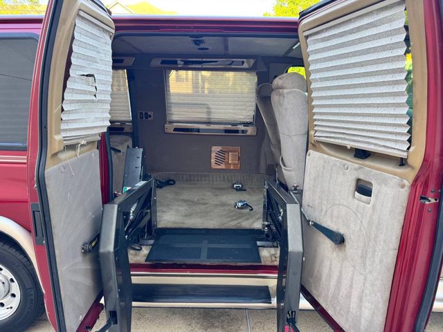 1999 Ford E-Series E-250 | Houston, TX | Houston Auto Credit