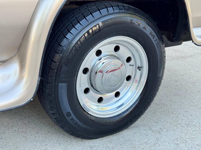 1999 Ford E-Series E-250 | Houston, TX | Houston Auto Credit 1999 Ford E-Series E-250 | Houston, TX | Houston Auto Credit