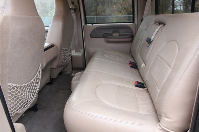 1999 Ford F-350 Crew Cab 4x4 Diesel Lariat | Roscoe, IL | Autoland Outlets 1999 Ford F-350 Crew Cab 4x4 Diesel Lariat | Roscoe, IL | Autoland Outlets