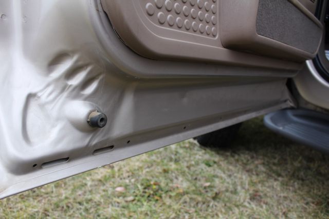 1999 Ford F-350 Crew Cab 4x4 Diesel Lariat | Roscoe, IL | Autoland Outlets 1999 Ford F-350 Crew Cab 4x4 Diesel Lariat | Roscoe, IL | Autoland Outlets