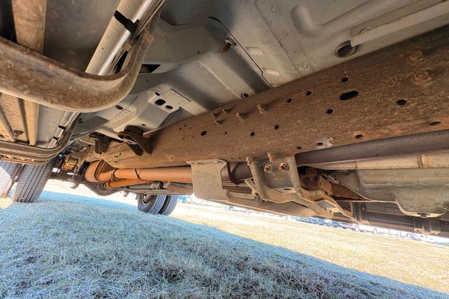 1999 Ford F-350 Super Duty Lariat 4x4 | Roscoe, IL | Autoland Outlets