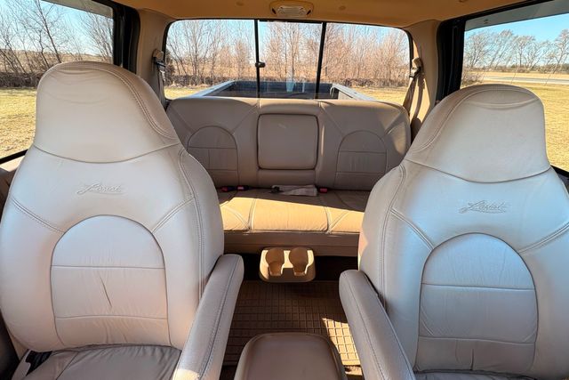 1999 Ford F-350 Super Duty Lariat 4x4 | Roscoe, IL | Autoland Outlets 1999 Ford F-350 Super Duty Lariat 4x4 | Roscoe, IL | Autoland Outlets