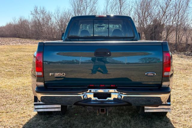 1999 Ford F-350 Super Duty Lariat 4x4 | Roscoe, IL | Autoland Outlets