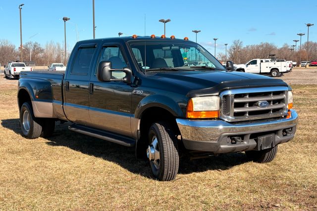 1999 Ford F-350 Super Duty Lariat 4x4 | Roscoe, IL | Autoland Outlets 1999 Ford F-350 Super Duty Lariat 4x4 | Roscoe, IL | Autoland Outlets