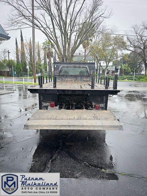 1999 Ford F450 Super Duty  Regular Cab and Chassis