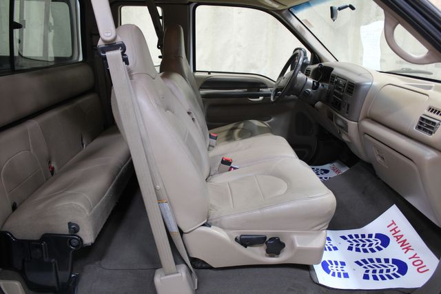 1999 Ford Super Duty F-350 Ext.Cab Long Bed 4x4 Lariat | Roscoe, IL | Autoland Outlets 1999 Ford Super Duty F-350 Ext.Cab Long Bed 4x4 Lariat | Roscoe, IL | Autoland Outlets