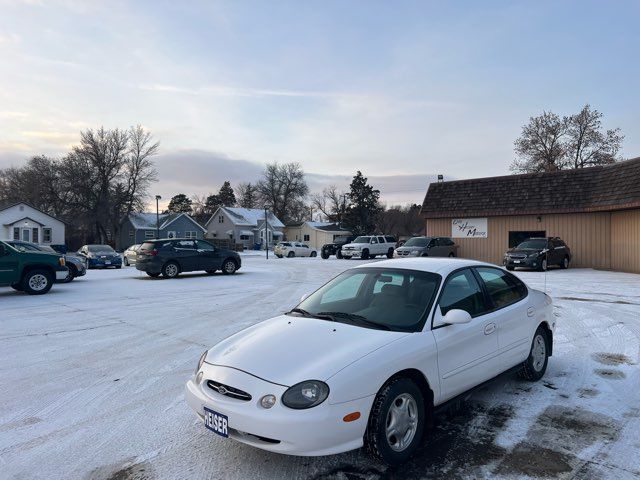 1999 Ford Taurus SE | Dickinson, ND | Heiser Motors